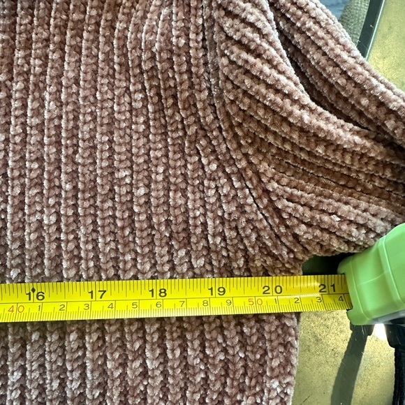 Joan Vass Textured Tan Knit Sweater Soft Cozy Fall Winter Staple Office Sz M - Picture 4 of 8